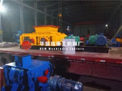 雙齒輥破碎機(jī)如何排料才能不堵料？